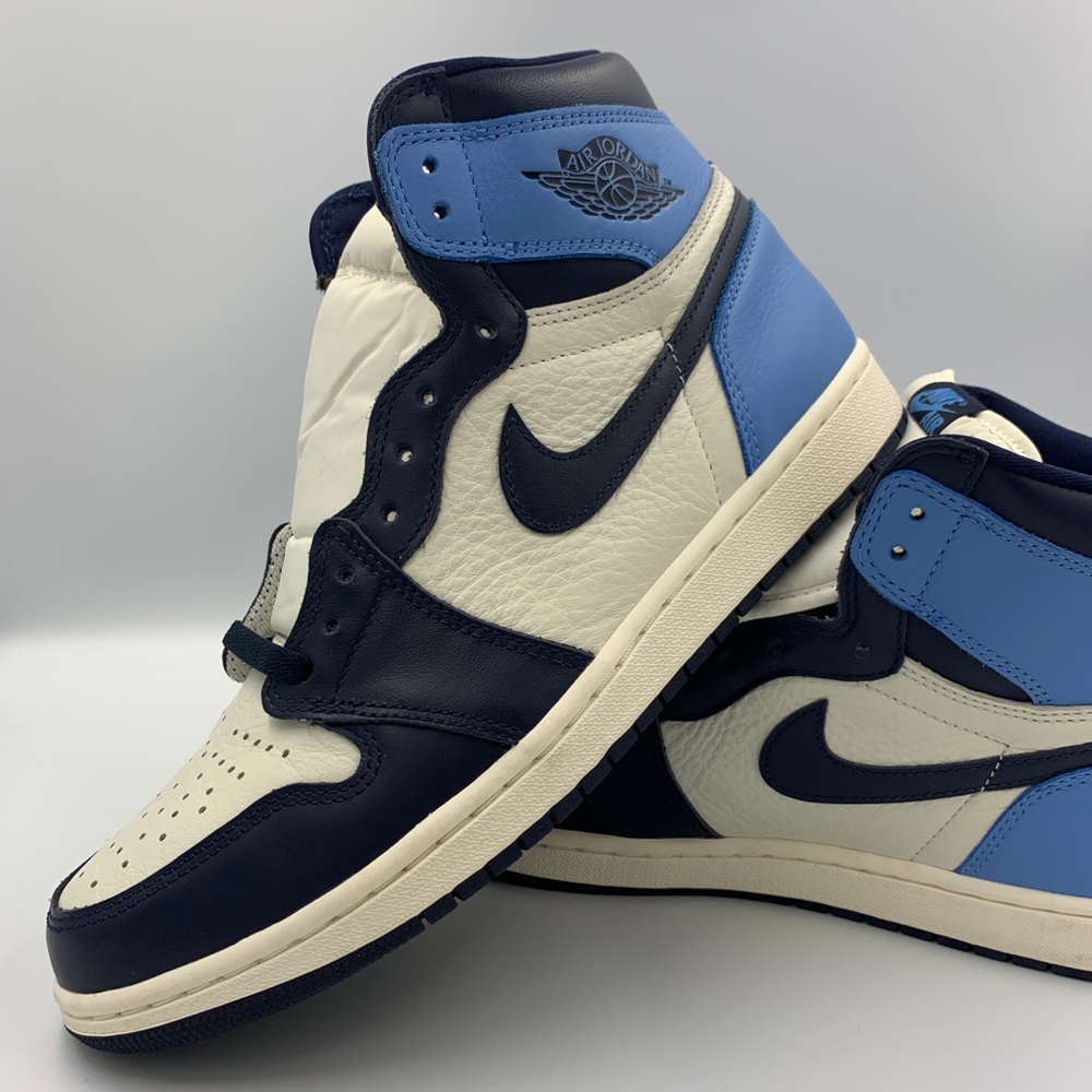 Jordan 1 Retro High Obsidian UNC